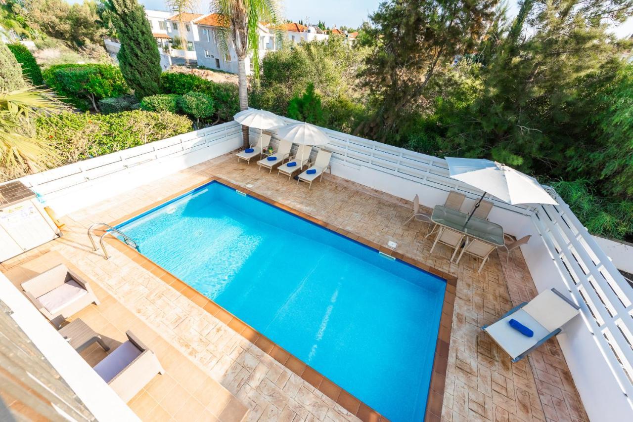 Villa Palm Breeze By Ezoria Villas Protaras Exterior foto