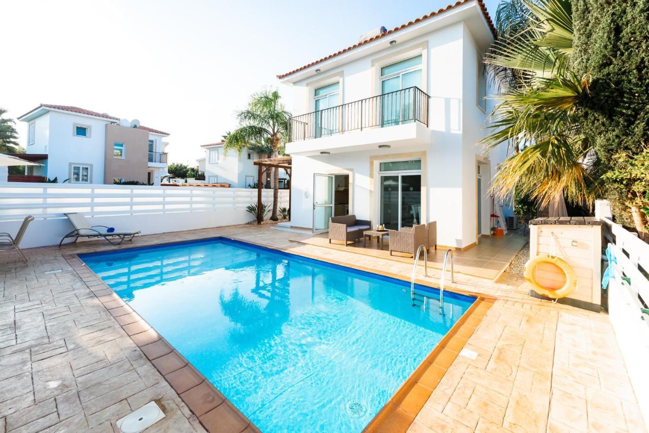 Villa Palm Breeze By Ezoria Villas Protaras Exterior foto